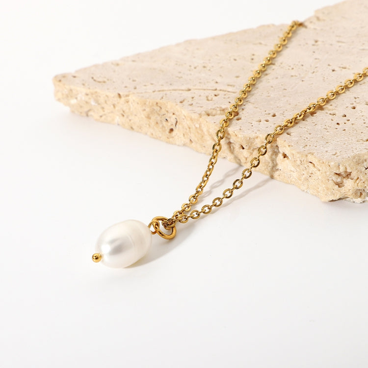 AMINA PEARL NECKLACE